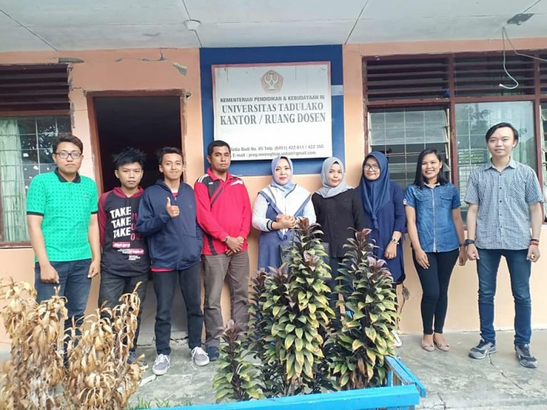 Cerita Dosen Fisip UG, Beri Penguatan Kepada Mahasiswa di Palu